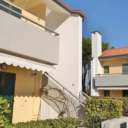 Appartamenti In Residence Portosole E Residence Tamerici Con Piscina-Cavallino Treporti Exterior photo