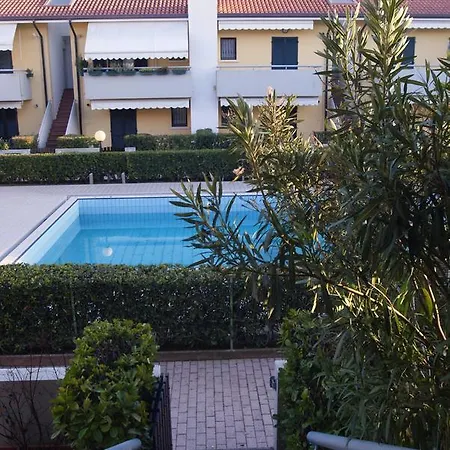 Appartamenti In Residence Portosole E Residence Tamerici Con Piscina-Cavallino Treporti Exterior photo
