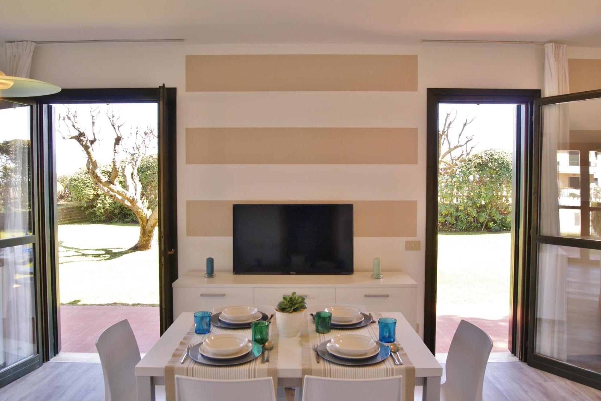 Apartment In Portosole E Tamerici Con Piscina-cavallino Treporti