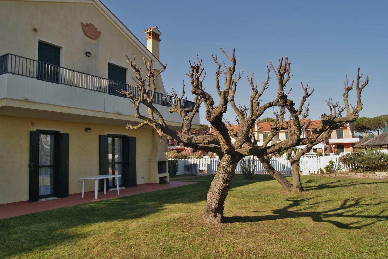 In Portosole E Tamerici Con Piscina-cavallino Treporti Apartment
